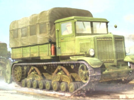 RUSSIAN VOROSHILOVETS TRACTOR 1/35