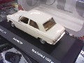 PEUGEOT 204 1967 BLANCHE 1/43