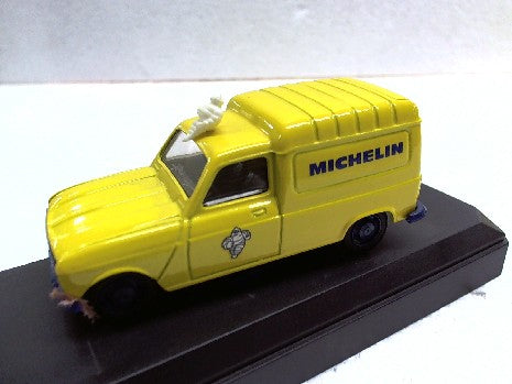 REUNALT 4 MICHELIN