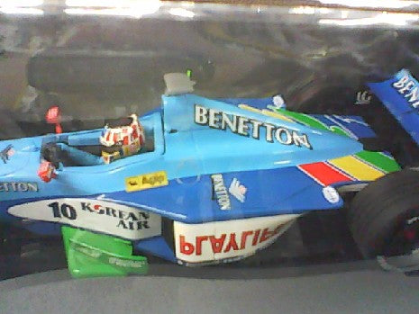 MINICHAMPS BENETTON 99 WURZ 1/18 - Miniature de Formule 1