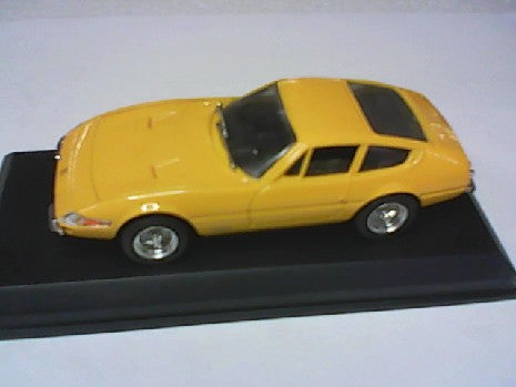 FERRARI DAYTONA COUPE JAUNE 1/43