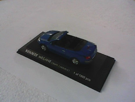 RENAULT MEGANE COUPE CABRIOLET BLEU SERIE LIMITE 1000PCS 1/43