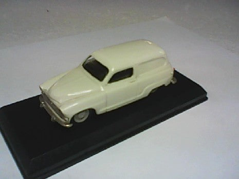 SIMCA MESSAGERE BLANCHE 1/43