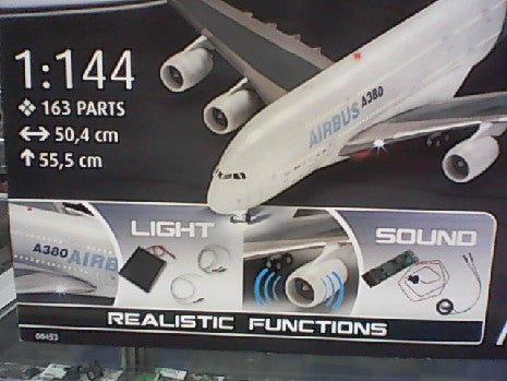 AIRBUS A380-800 1/144