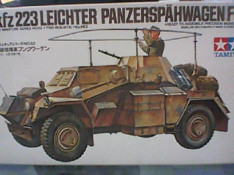 VOITURE RADIO ALLEMANDE 1/35