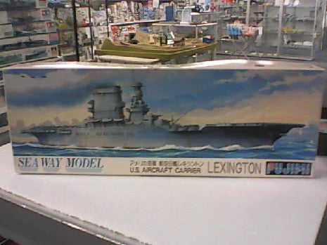 CV LEXINGTON            1/700