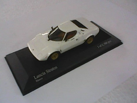 LANCIA STRATOS 1974 VERT