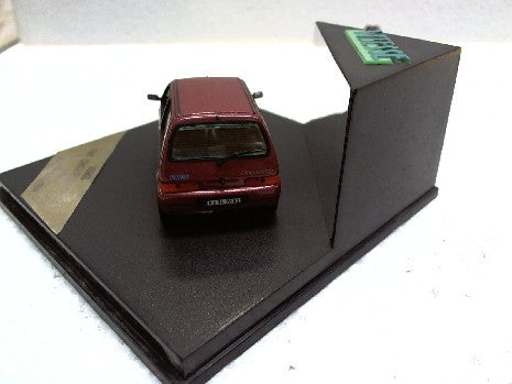 FIAT CINQUECENTO SX ROUGE MÉTAL 1/43 - Modèle Réaliste
