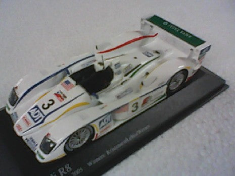 Audi R8 24H Le Mans 2005 Winner - Miniature de Collection
