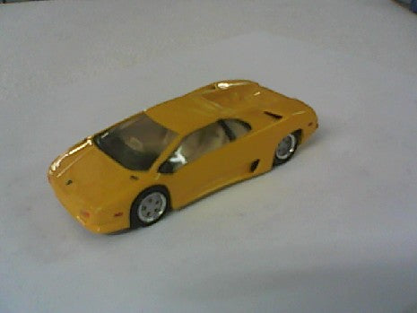 LAMBORGHINI DIABLO JAUNE 1/43