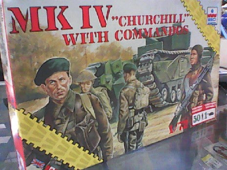 MK IV CHURCHILL WITH COMANDOS  1/72
