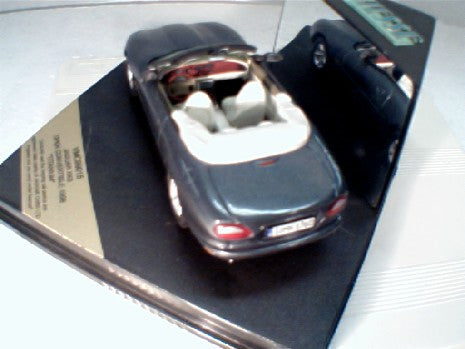 JAGUAR XK8 CONVERTIBLE TITANE 1/43