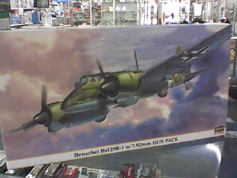 HS129B W/7.92MM GUN PACK