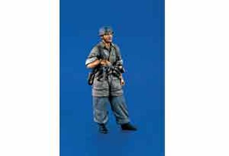PARACHUTISTE ALLEMAND   120mm