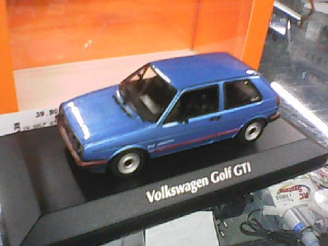 VW GOLF GTI BLEU MET 19 1/43