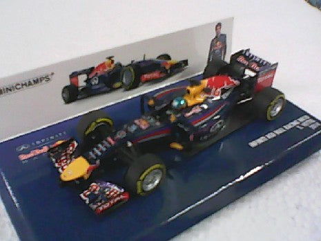 INFINITI RED BULL RACING RB10 VETTEL 2014 1/43