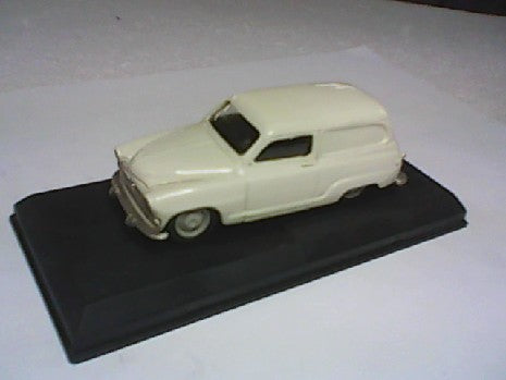 SIMCA MESSAGERE 1/43 BLANCHE