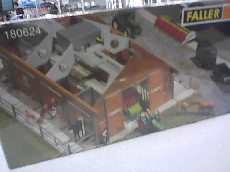 Entraînement Porte FALLER 180624 - Accessoire pour Trains Miniatures N