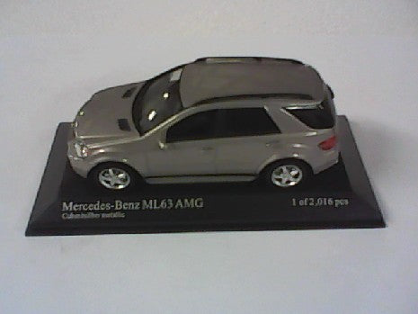 MERCEDES BENZ ML 63 MG 2006 GRIS 1/43