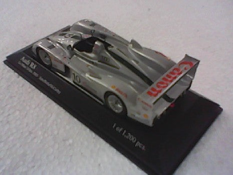 Miniature AUDI R8 Arena Motorsport 1/43 - Minichamps