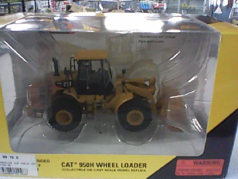 CHARGEUSE SUR PNEUS CAT 950H