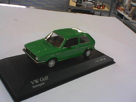 VW GOLF VERT 1974 1/43