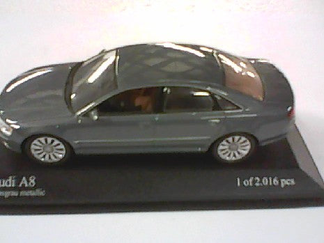 AUDI A8 2002