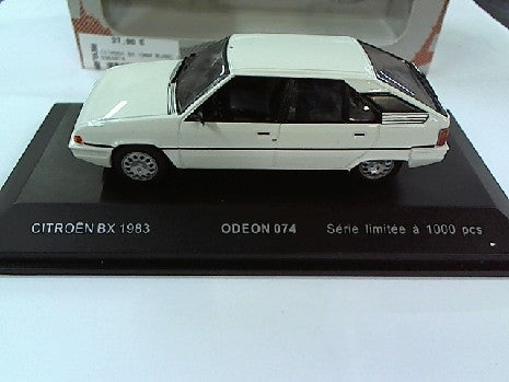 CITROEN BX 1983 BLANC 1/43