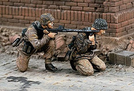 EQUIPE MITRAILLEUSE MG   1/35