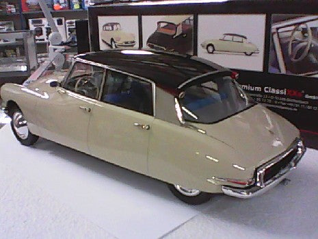 CITROEN DS19 TYPE 1 1955 CREME TOIT NOIR 1/12