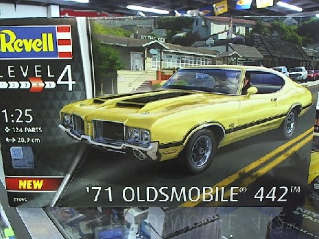 71 OLDSMOBILE 442 1/25