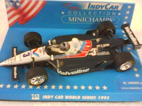 Miniature LOLA CHEVROLET A.UNSER SPEEDWAY 1/43 - Minichamps