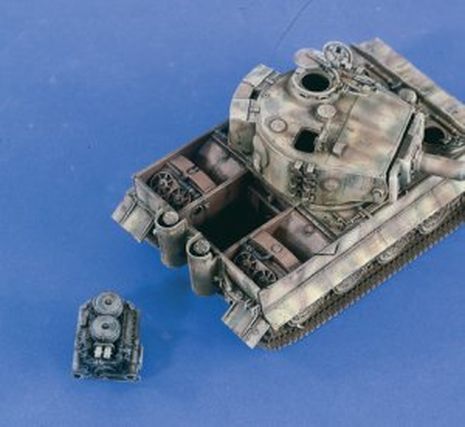 COMPARTIMENT TIGRE 1     1/48