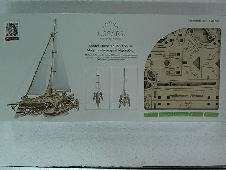 TRIMARAN MERIHOBUS