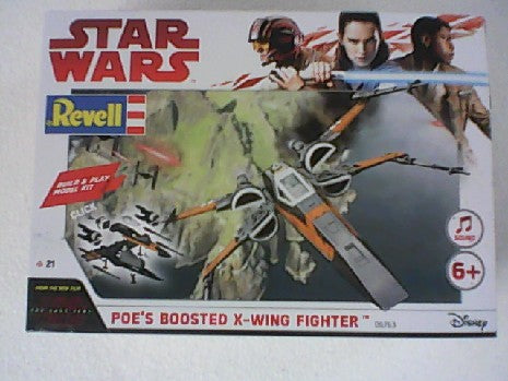 BUILD AND PLAY POE S BOOSTED X-WING FIGHTER 1/78