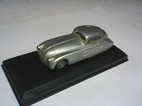BMW 328 MM 1940 - Maquette Détailée pour Passionnés