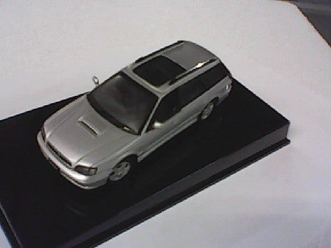 SUBARU LEGACY GTB 99 GRISE 1/43