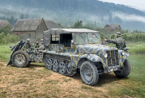 Maquette SD KZF 10 DEMAG D7 1/72 - Italeri