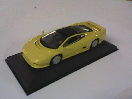 JAGUAR XJ 220 JAUNE 1/43