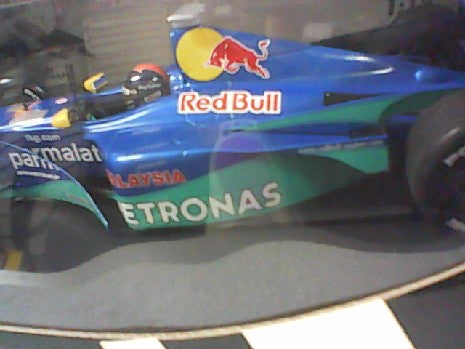 SAUBER PRESENT DINIZ