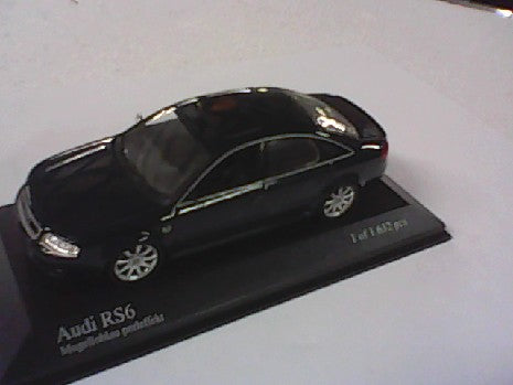 AUDI RS6 2002 BLEU
