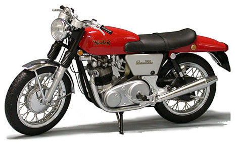 NORTON COMMANDO 750 FASTBACK 1968 ROUGE GRISE/ 1/12