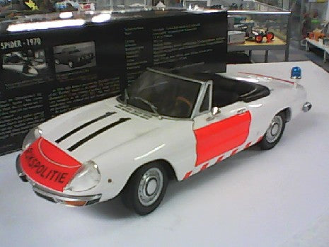 ALFA ROMEO SPIDER 1970 RIJKSPOLITE