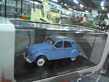 CITROEN 2CV 1964 BLEUE 1/43