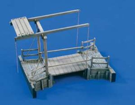 PETIT PONT SUR CANAL     1/35