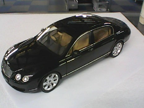 Miniature Bentley Continental Noir 1/43 par Minichamps