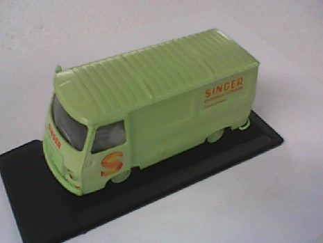 PEUGEOT J7 SINGER MACHINE A COUDRE 1/43