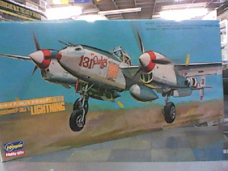 LOCKHEED P-38J/L LIGHTNING  1/72