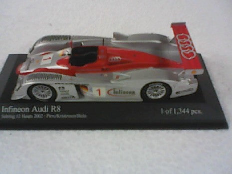Miniature Audi R8 12H Sebring 2002 - 1/43