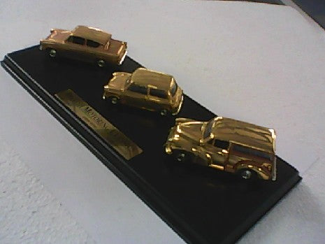 COFRET 3 VOITURE COULEUR OR FORD ANGLIA AUSTIN SE7EN MORRIS TRAV